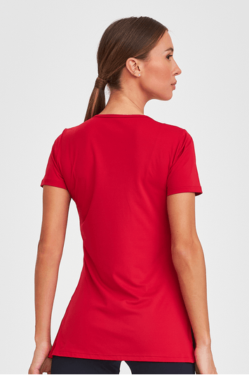 T-Shirt Slit Básica Vermelho Chic Red