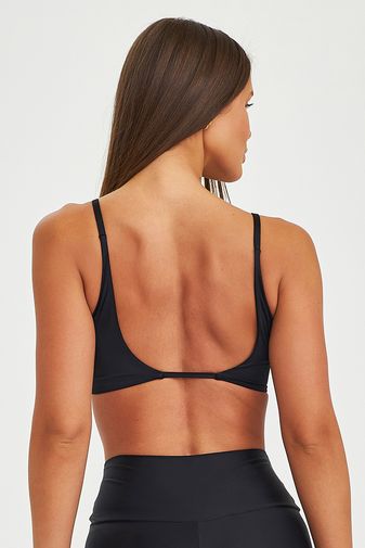 TOP ATLETIKA FRANZIDO BÁSICO PRETO