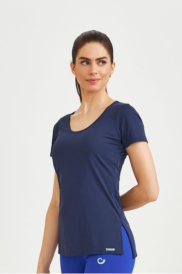 T-Shirt Slit Básica Azul Marinho