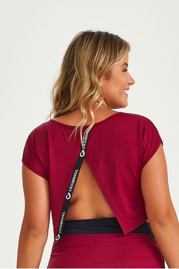 BLUSA NT COM ABERTURA NAS COSTAS
