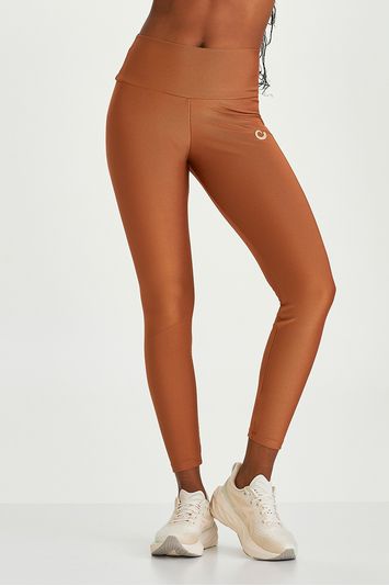 LEGGING CANELADA TRILOBAL MARROM CONHAQUE