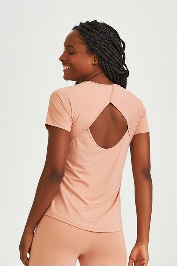 BLUSA UV COM ABERTURA NAS COSTAS