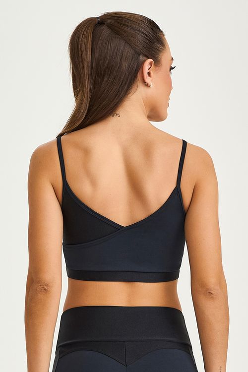 TOP NZ COM DETALHE DE BRILHO PRETO