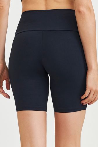 BERMUDA NZ BÁSICA PRETA