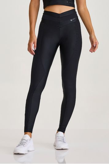 LEGGING ATLETIKA AFINA CINTURA COM RECORTES PRETA