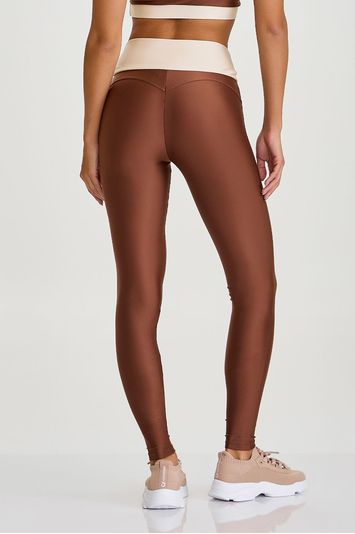 LEGGING ATLETIKA COM EMPINA BUMBUM  MARROM CAPUCCINO