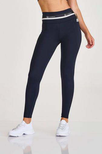 LEGGING PRO COM ELÁSTICO NO CÓS E BOLSO PRETA