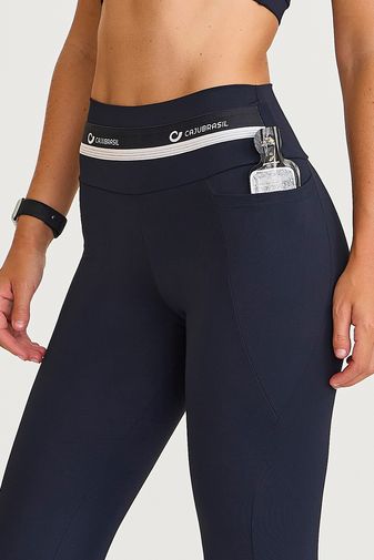 LEGGING PRO COM ELÁSTICO NO CÓS E BOLSO PRETA
