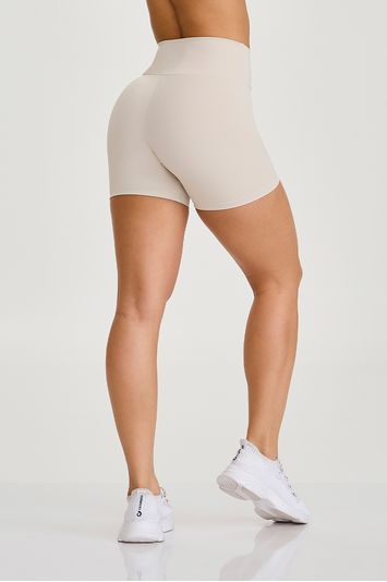 SHORT HYPER BÁSICO OFF WHITE