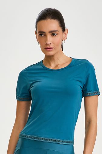 BLUSA UV COM DETALHE NA MANGA VERDE ESMERALDA