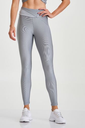 LEGGING CANELADA CÓS ASSIMÉTRICO CINZA PLATINUM