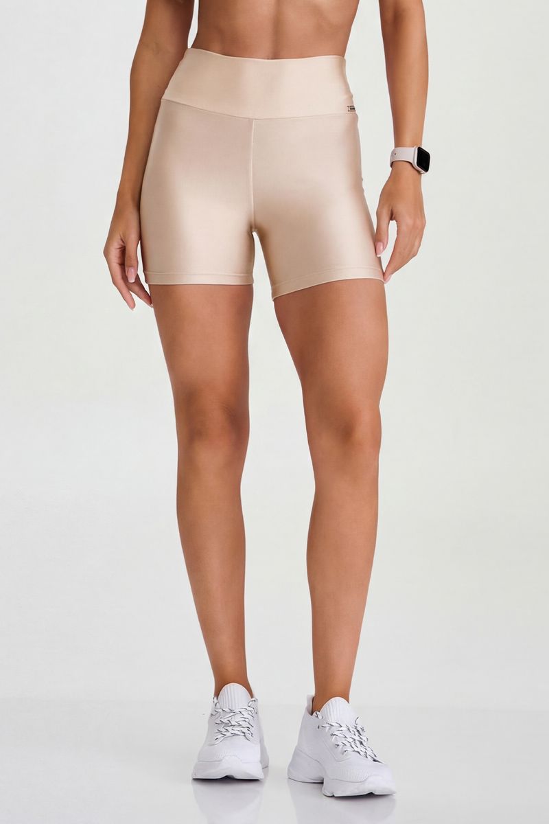 short-fitness-basico-tecido-com-brilho-off-white-foco-frente_01.jpg