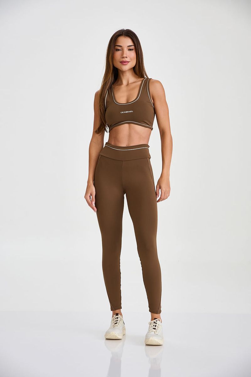 top-fitness-com-bojo-removivel-e-compressao-marrom-frente_01.jpg