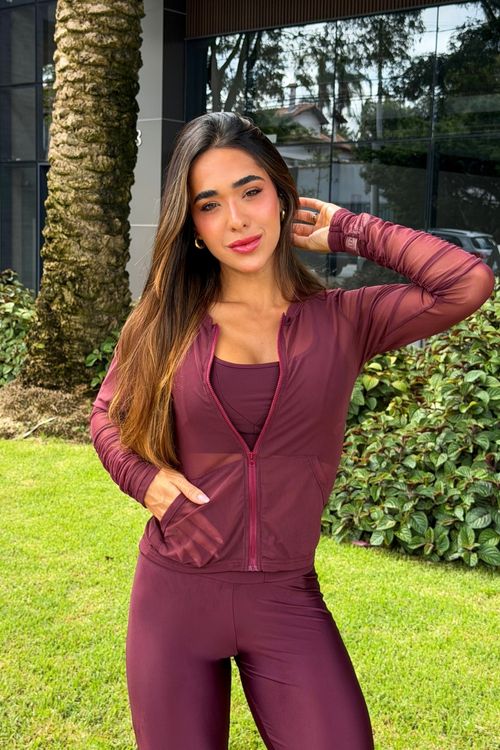 CASACO CROPPED DE TULE VINHO BAROLO CAJUBRASIL